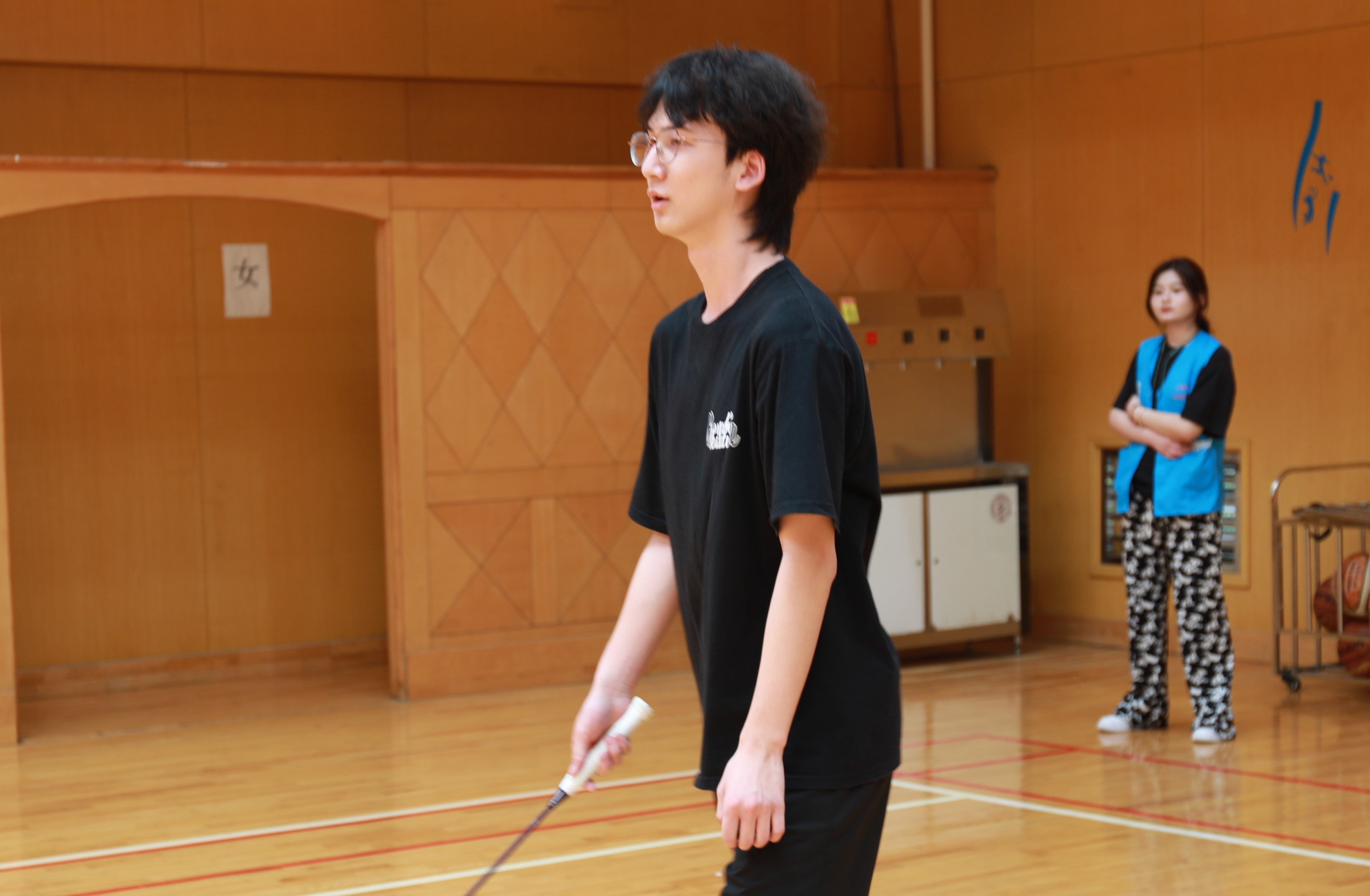 院区参赛学生挥汗如雨