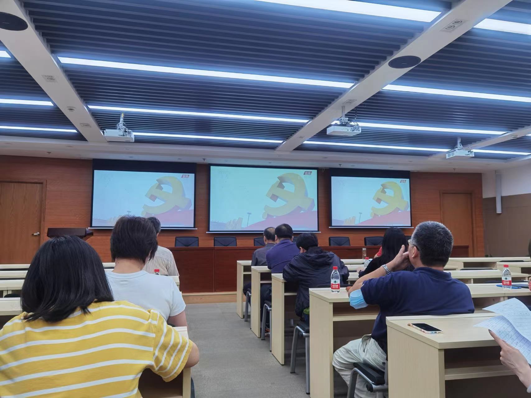 观看直播现场1 观看直播现场1